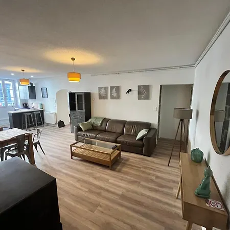 Apartment Cosy Center Av Des Etats-unis