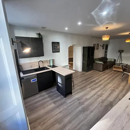 Cosy Center Av Des Etats-unis *